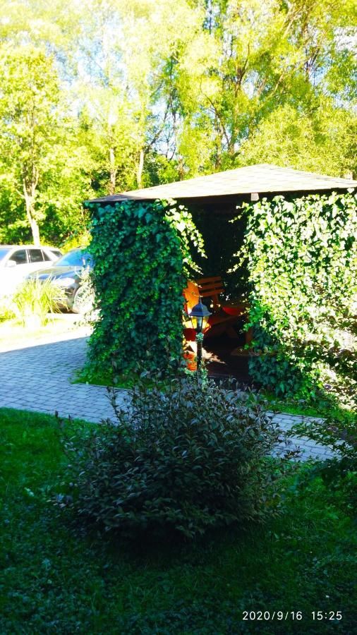 Гостевой дом Mini Hotel Zakrut Татаров-34