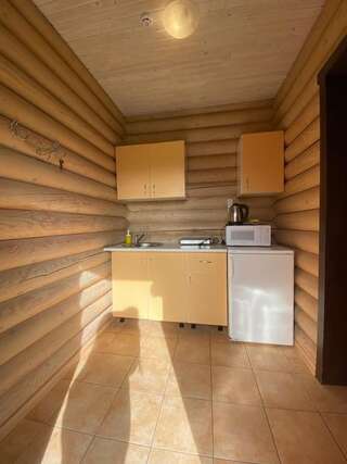 Гостевой дом Mini Hotel Zakrut Татаров Стандартные апартаменты-8